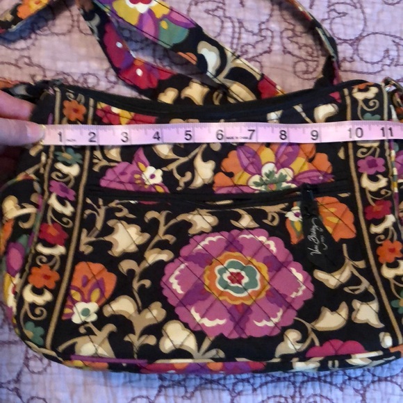Vera Bradley On The Go Crossbody -Suzani Pattern - Picture 6 of 8